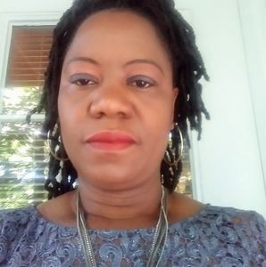 Meet your Posher, Cecelia